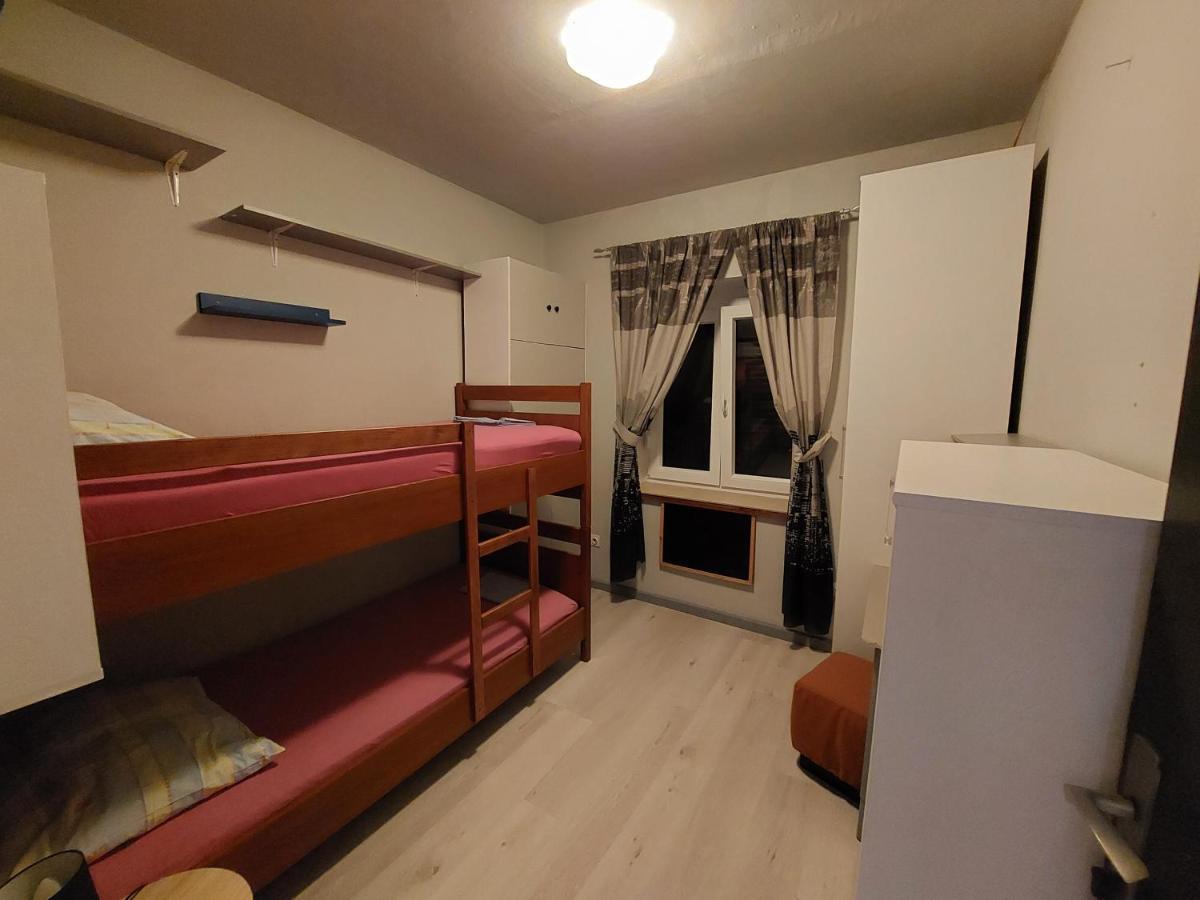 Apartment Denis Сень Экстерьер фото