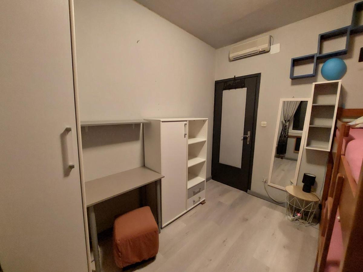 Apartment Denis Сень Экстерьер фото