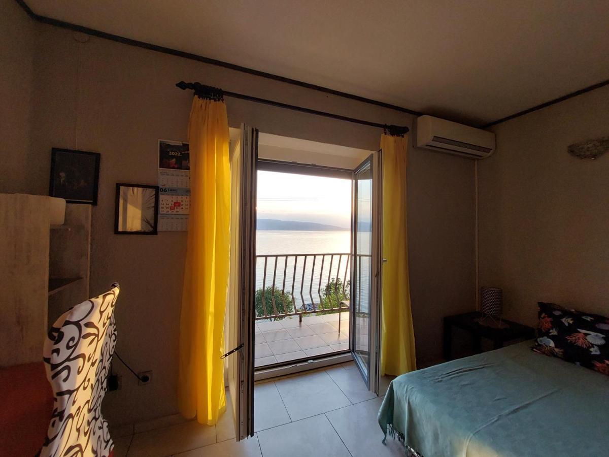 Apartment Denis Сень Экстерьер фото